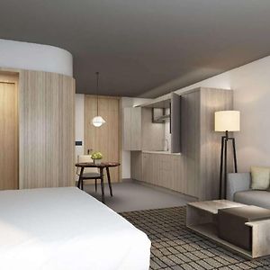 Queen Studio City View Hearing Accessible